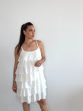 Vestido corto de volantes