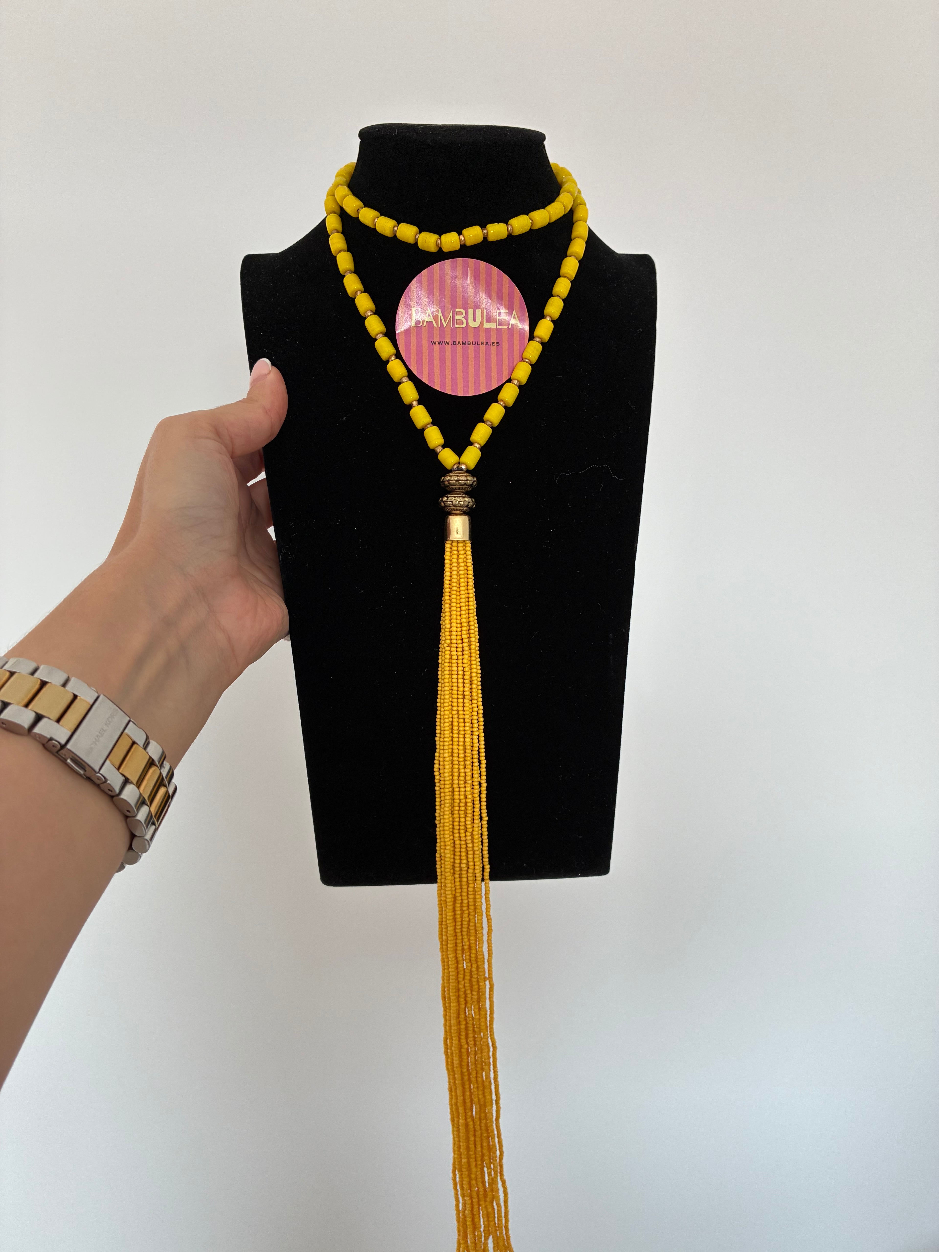 Collar fleco largo amarillo