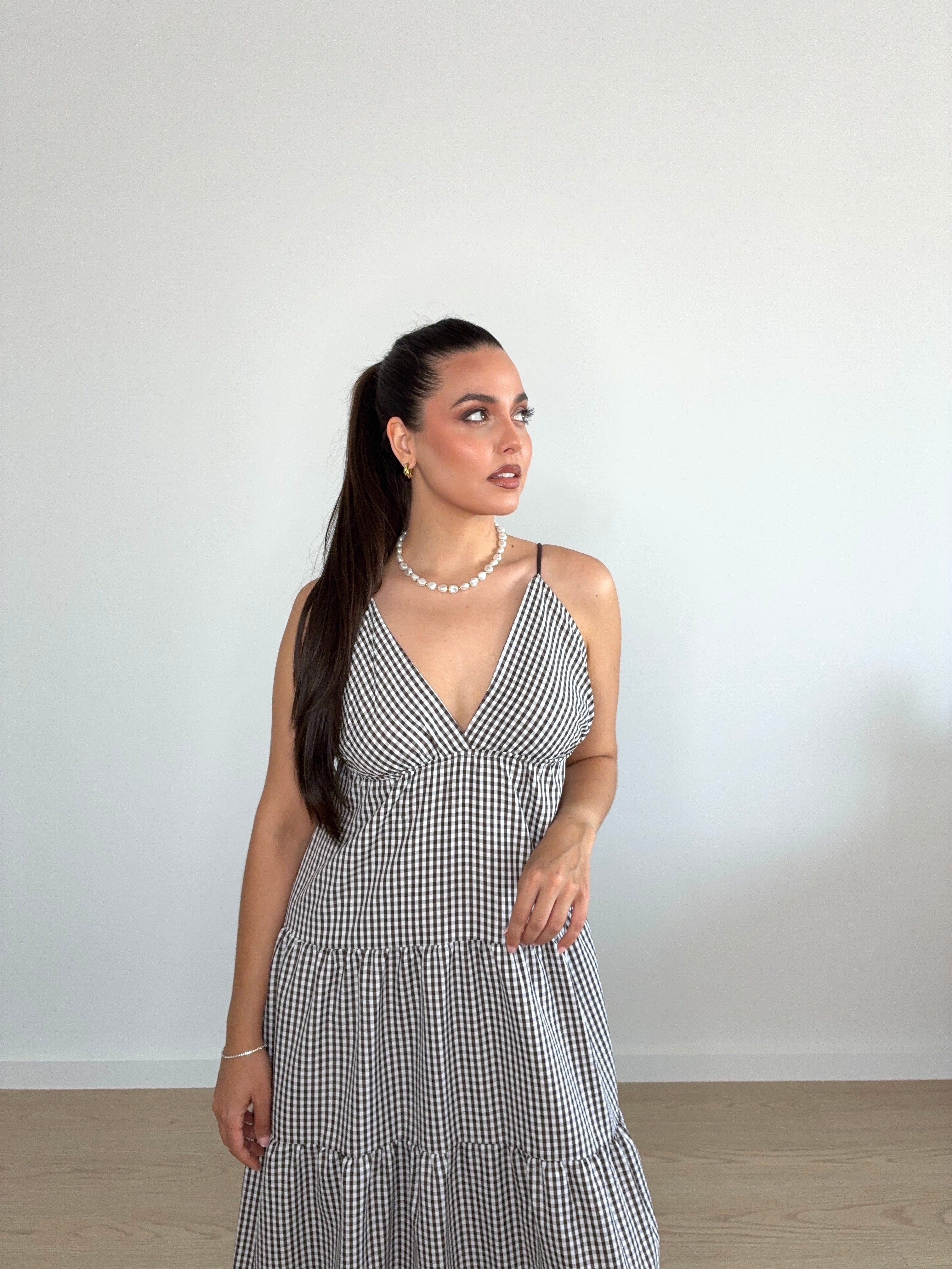 Vestido escote V de cuadro vichy