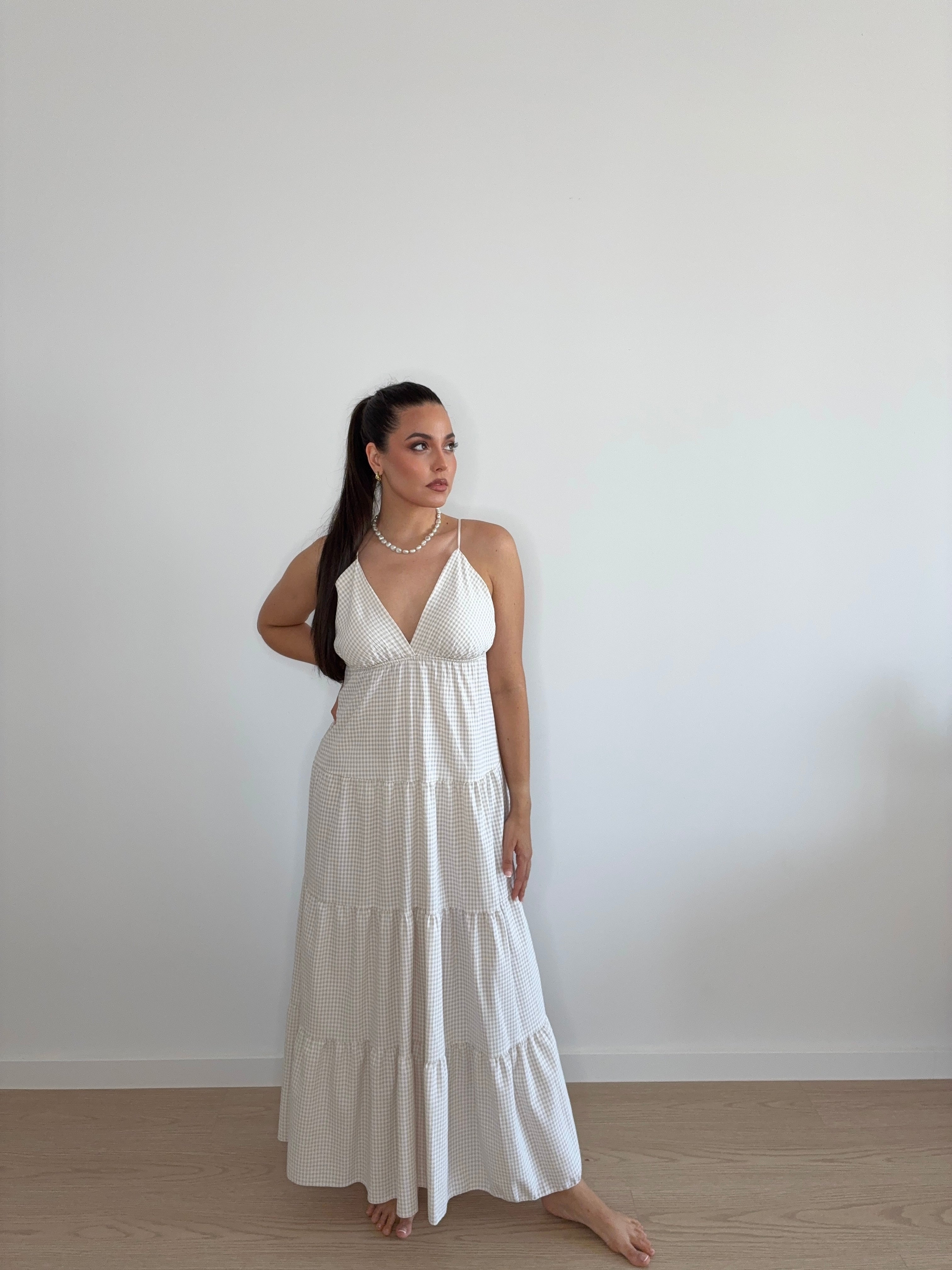 Vestido escote V de cuadro vichy