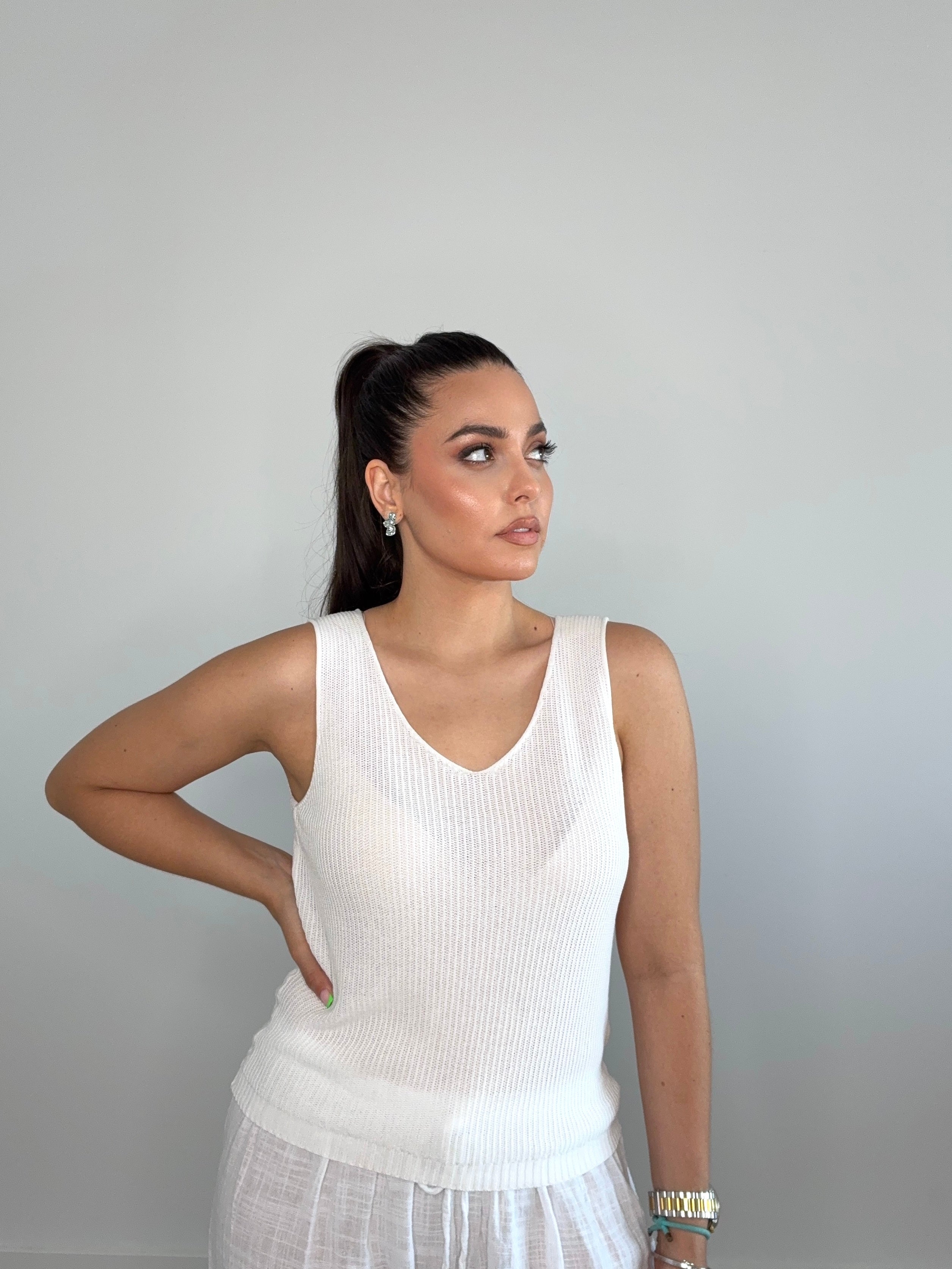 Blusa blanca de punto