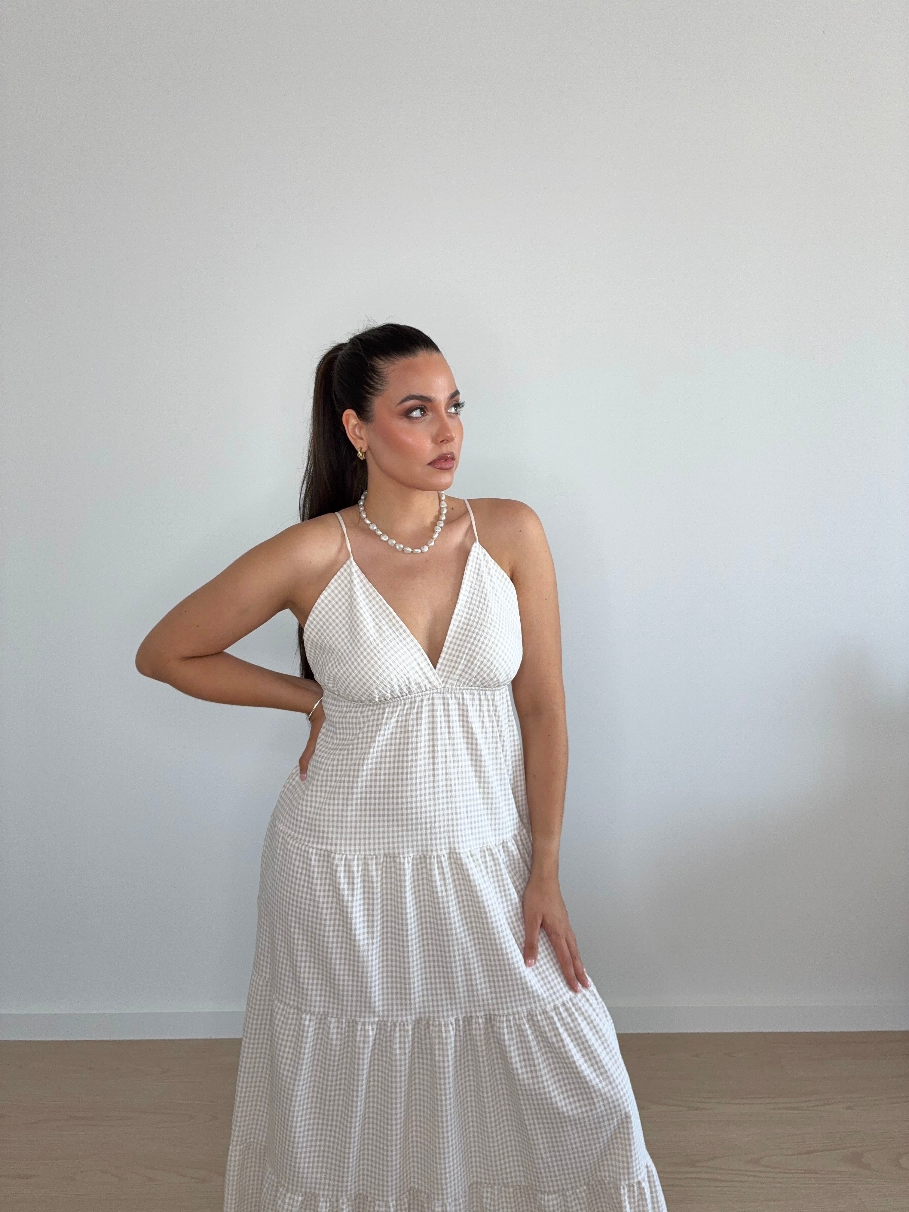 Vestido escote V de cuadro vichy