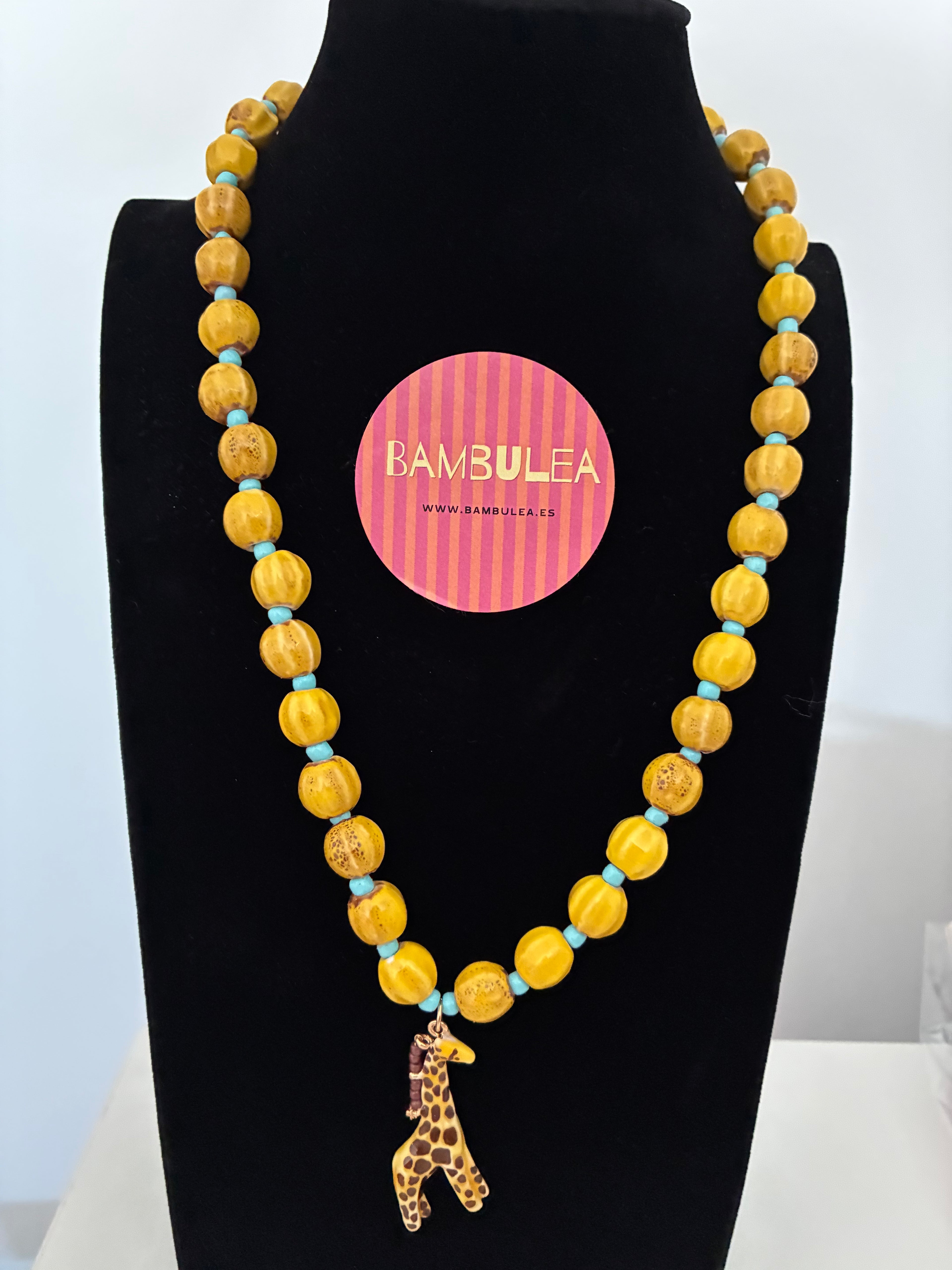 Collar jirafa