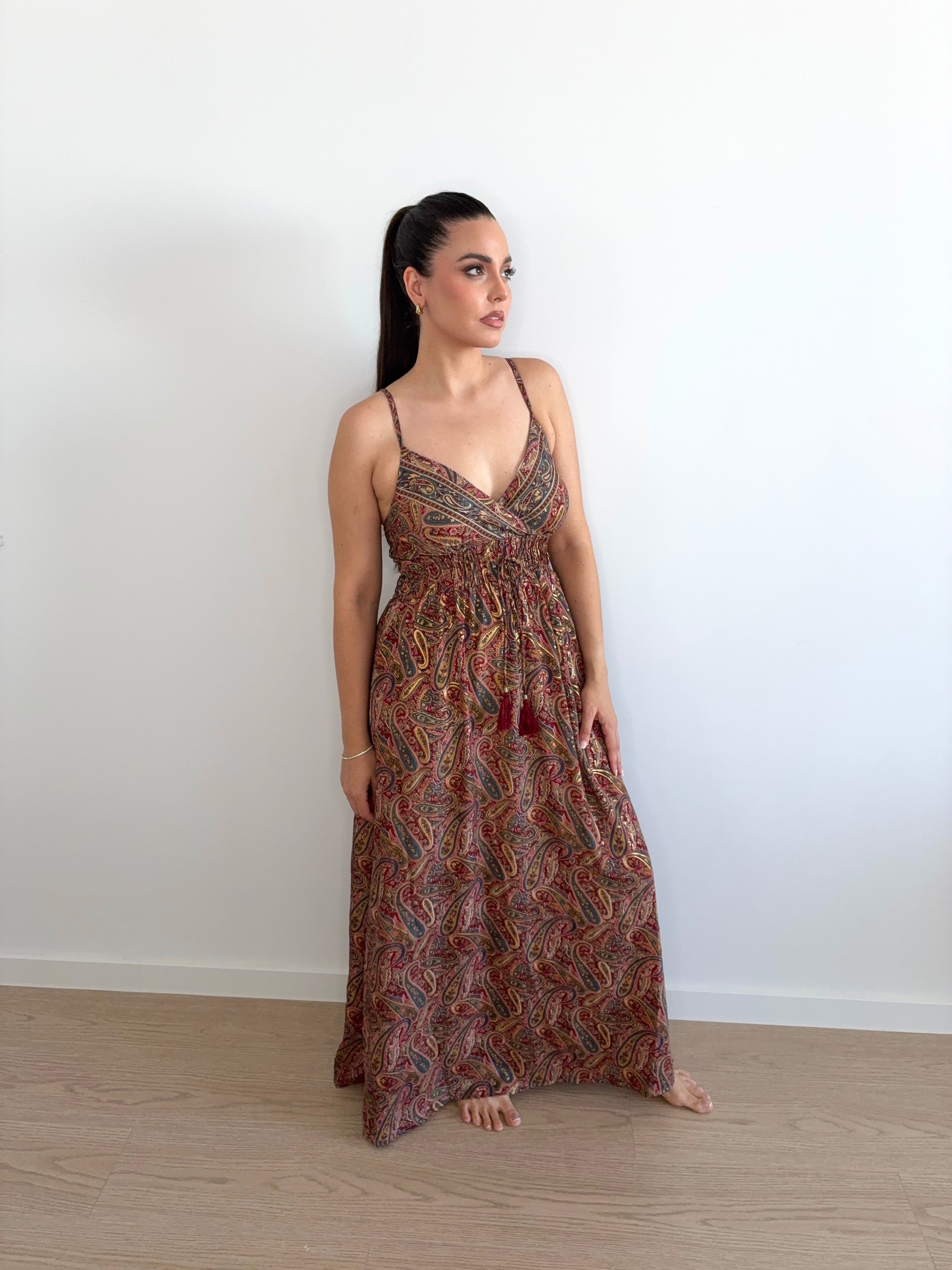 Vestido largo indio con estampado cachemira