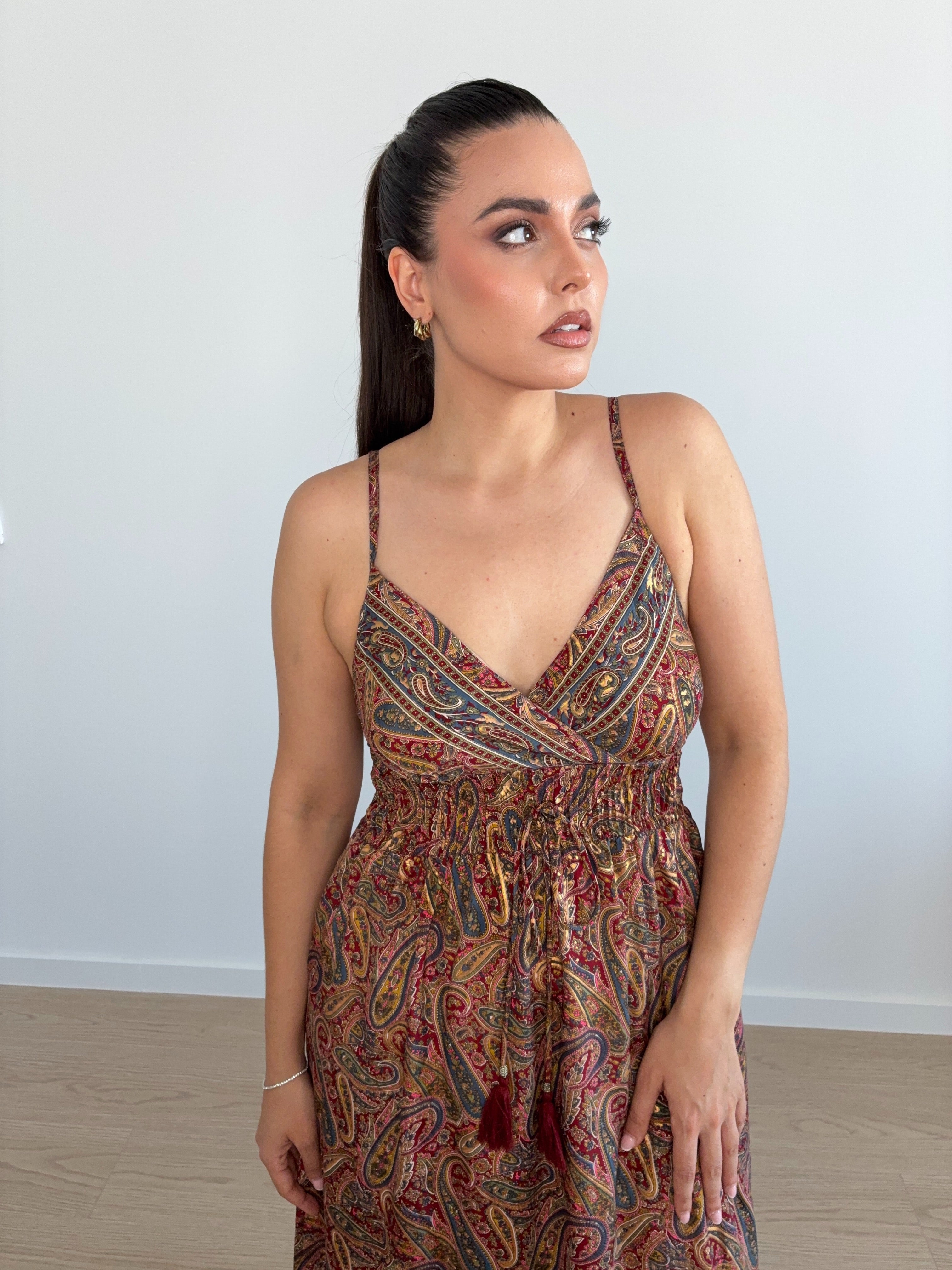 Vestido largo indio con estampado cachemira